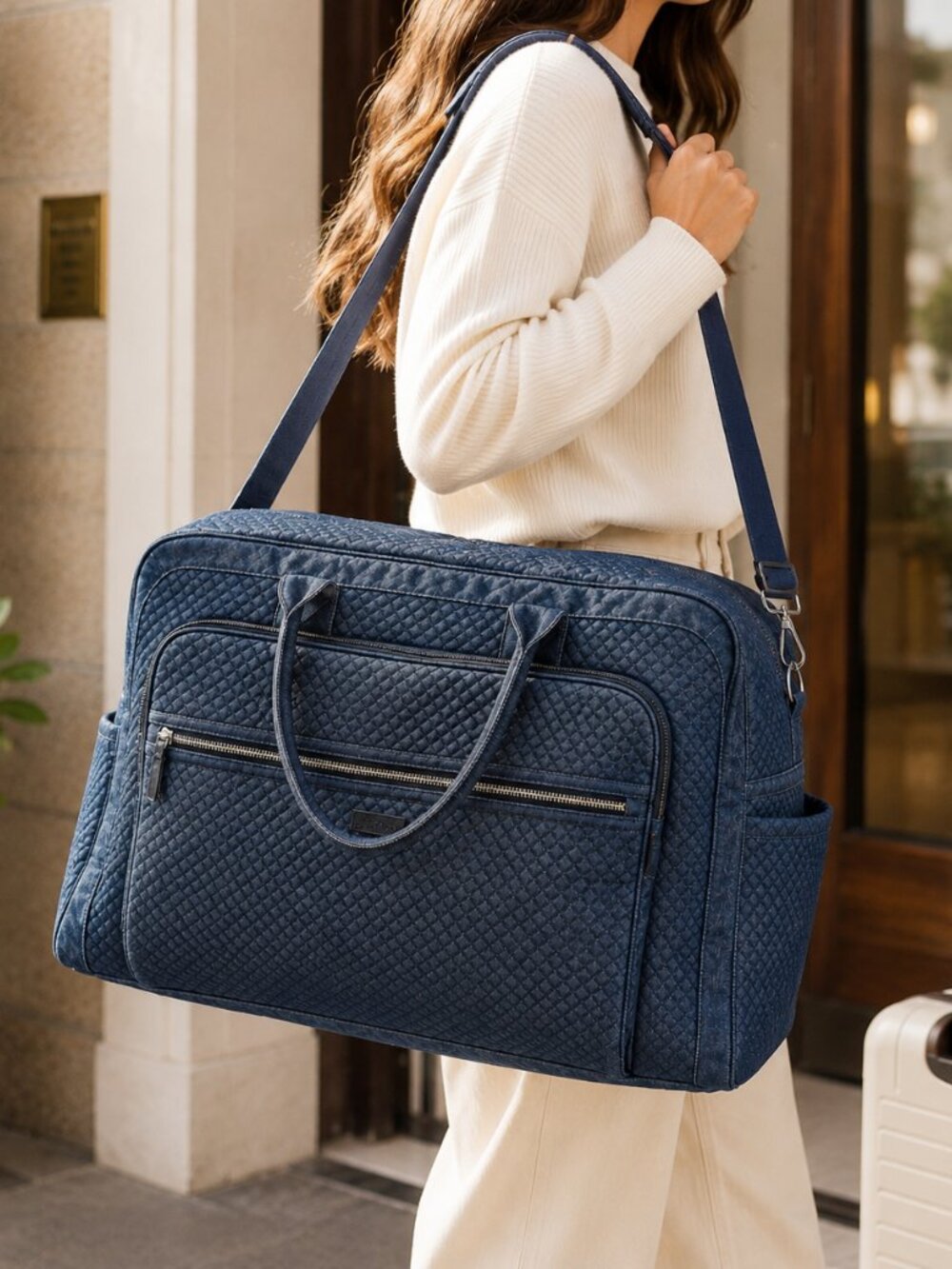 ❤️ vera bradley Midnight Navy Denim Grand Weekender Duffel